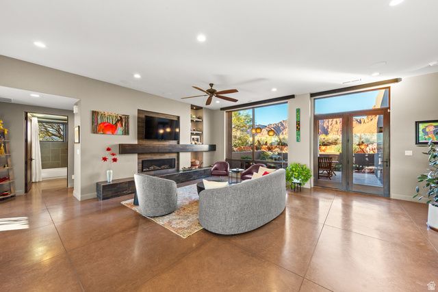 864 N SIHU WAY, Ivins, UT 84738