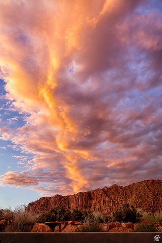 864 N SIHU WAY, Ivins, UT 84738