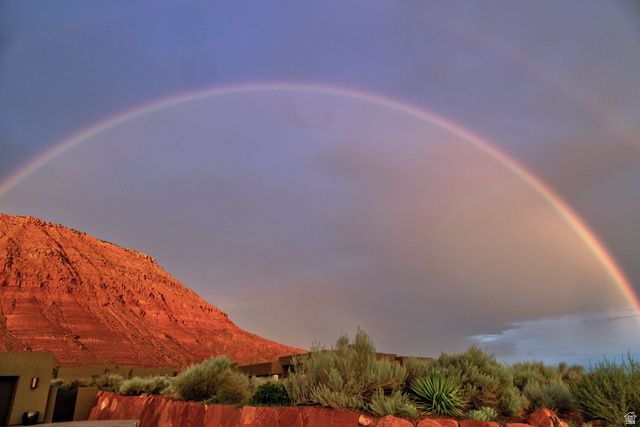 864 N SIHU WAY, Ivins, UT 84738