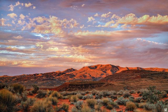 864 N SIHU WAY, Ivins, UT 84738