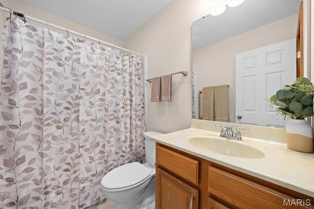 485 Bandmour Place, O'fallon, IL 62269