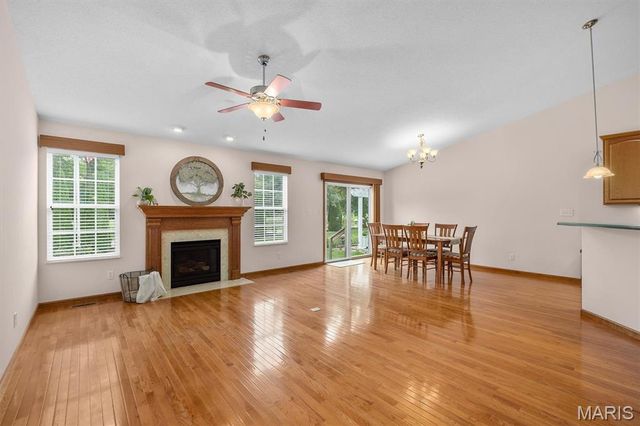485 Bandmour Place, O'fallon, IL 62269