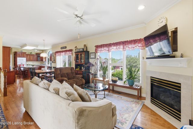 14208 Woodland Ridge Dr, Louisville, KY 40245