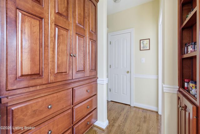 14208 Woodland Ridge Dr, Louisville, KY 40245