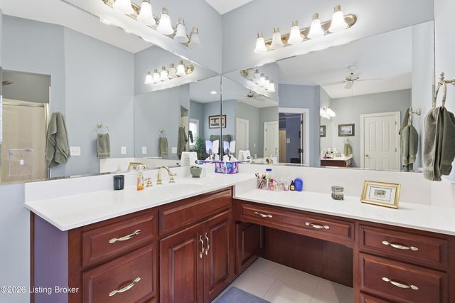 14208 Woodland Ridge Dr, Louisville, KY 40245