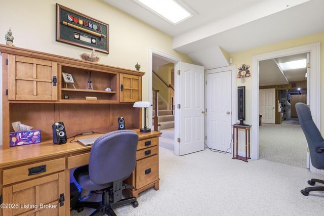 14208 Woodland Ridge Dr, Louisville, KY 40245