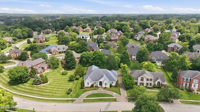 14208 Woodland Ridge Dr, Louisville, KY 40245