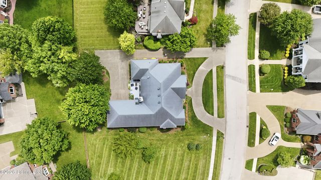 14208 Woodland Ridge Dr, Louisville, KY 40245
