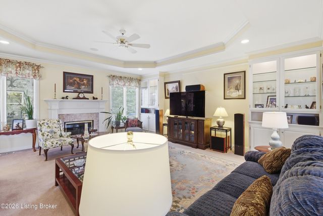 14208 Woodland Ridge Dr, Louisville, KY 40245