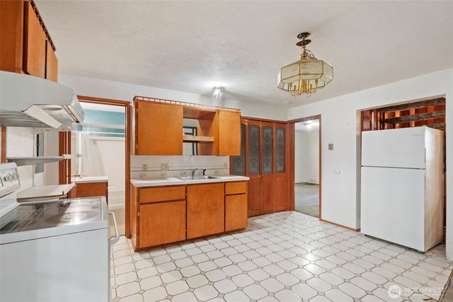 1511 SE Dickinson Avenue, Shelton, WA 98584