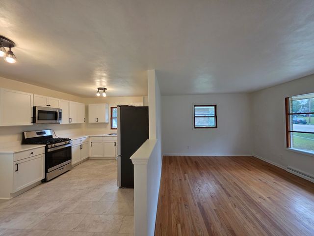 2905 Concordia Drive, Rockford, IL 61109