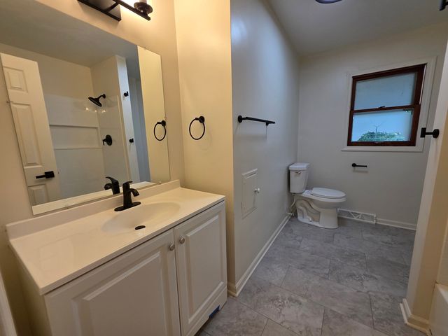 2905 Concordia Drive, Rockford, IL 61109