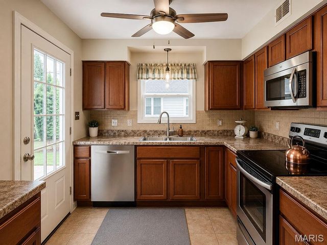 1107 Crystal Heights Road, Crystal City, MO 63019