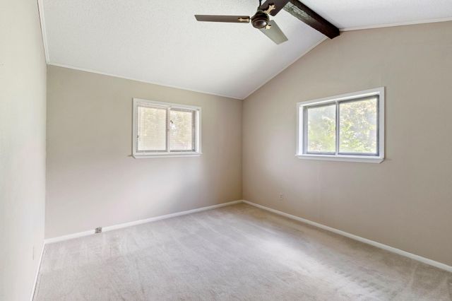 108 Fairlane DR, Round Rock, TX 78664