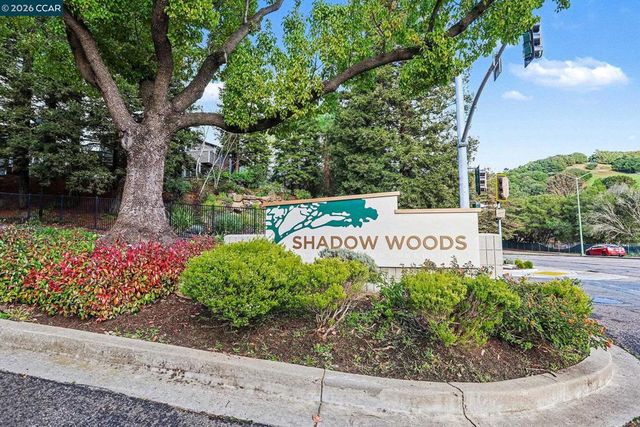 485 Canyon Oaks Dr J, Oakland, CA 94605