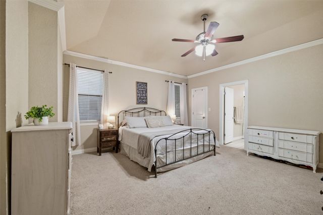 1837 Roadrunner Drive, Weatherford, TX 76088