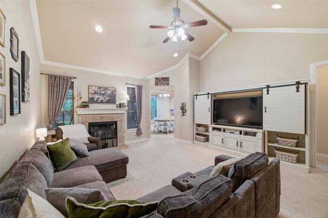 1837 Roadrunner Drive, Weatherford, TX 76088