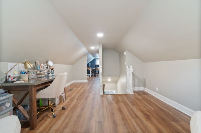 923 Shauna Dr, Nashville, TN 37214