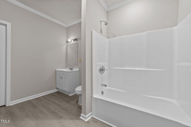 316 S Maple Avenue, Kenly, NC 27542
