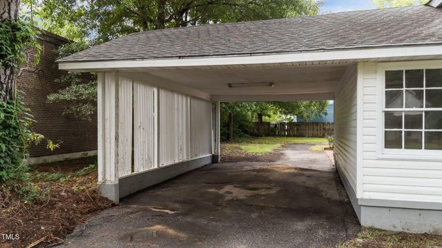 316 S Maple Avenue, Kenly, NC 27542
