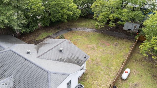 316 S Maple Avenue, Kenly, NC 27542