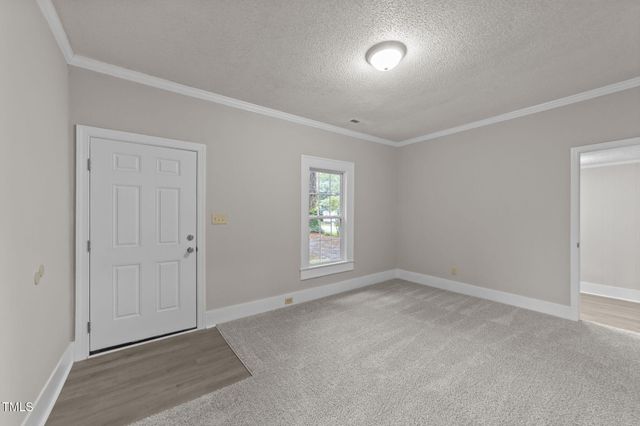316 S Maple Avenue, Kenly, NC 27542