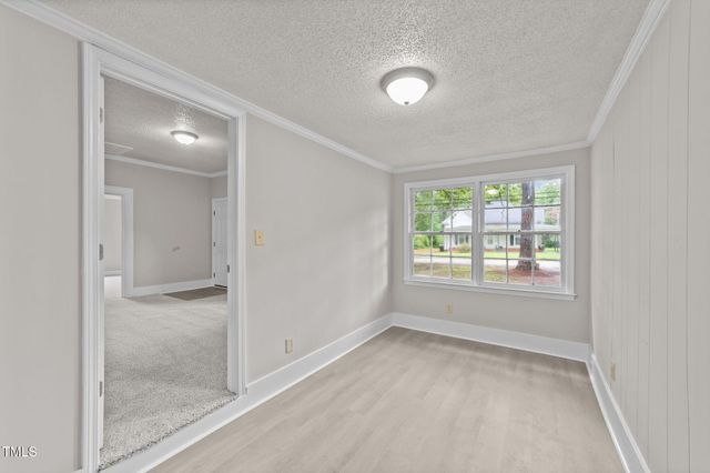 316 S Maple Avenue, Kenly, NC 27542