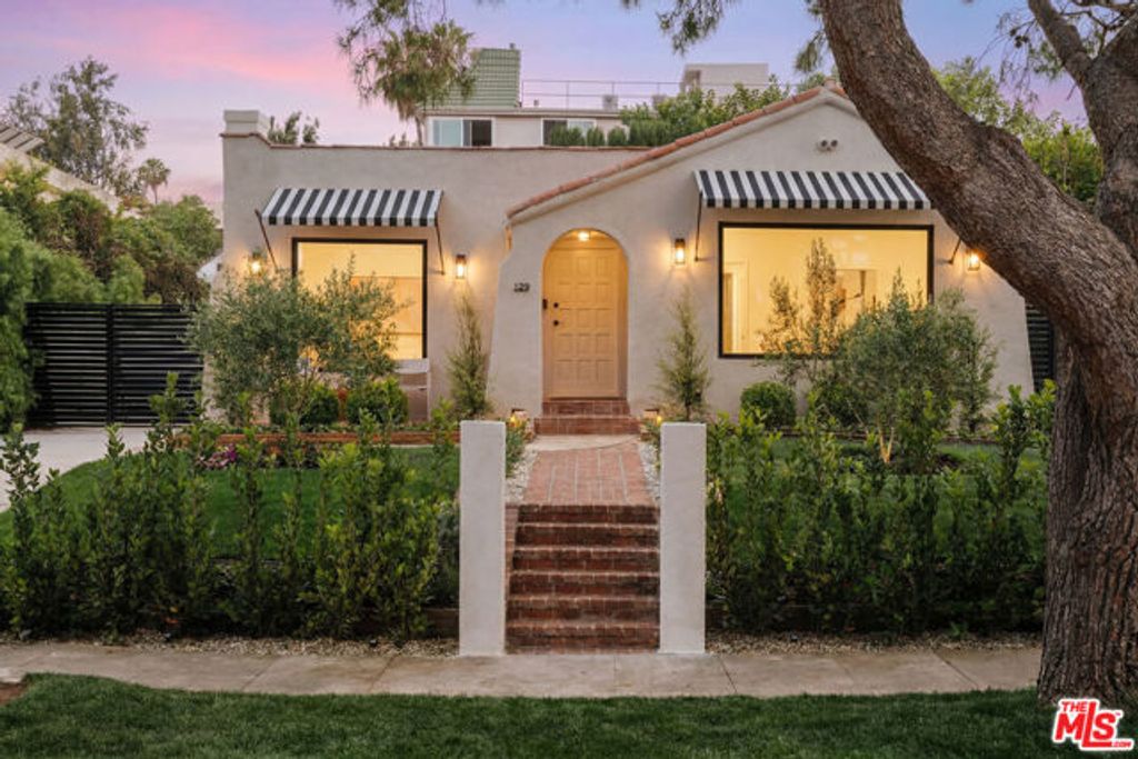 129 N Almont Drive, Los Angeles, CA 90048