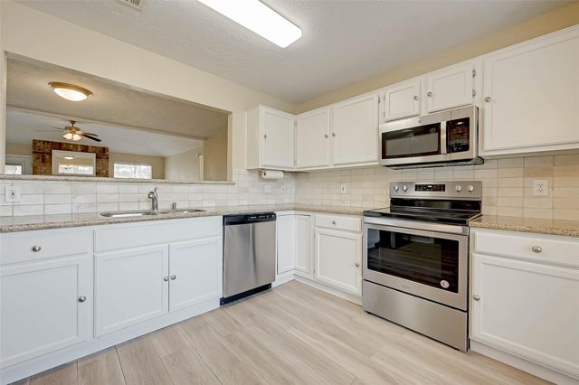 2928 Laurelridge, League City, TX 77573