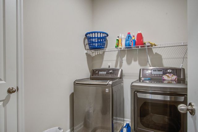 135 Winding Grove Lane, Moncks Corner, SC 29461