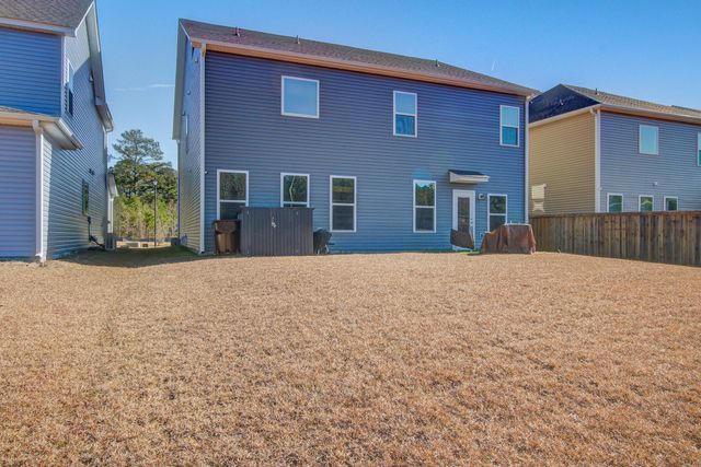 135 Winding Grove Lane, Moncks Corner, SC 29461