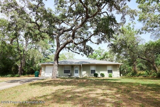 1817 S Casey Point, Homosassa, FL 34448
