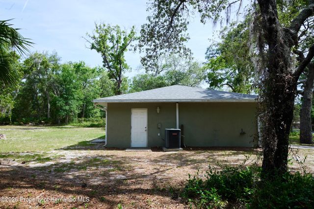 1817 S Casey Point, Homosassa, FL 34448
