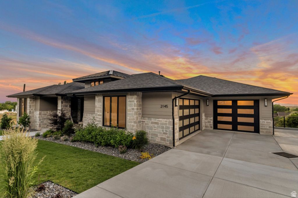 2145 N MAIN ST, Centerville, UT 84014