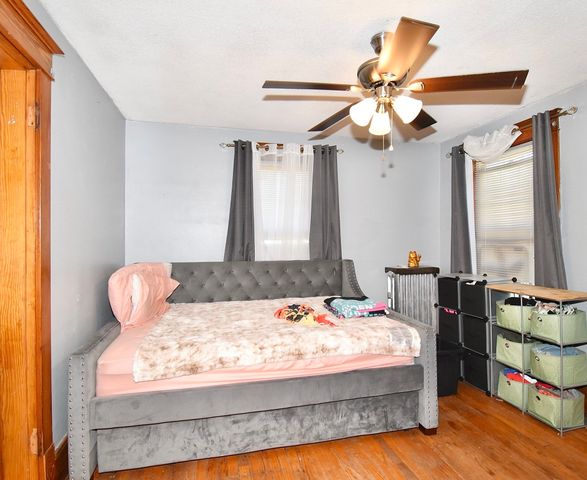 1245 Bay St, Springfield, MA 01109