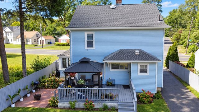 1245 Bay St, Springfield, MA 01109
