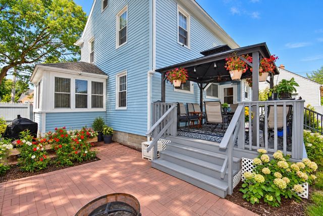 1245 Bay St, Springfield, MA 01109