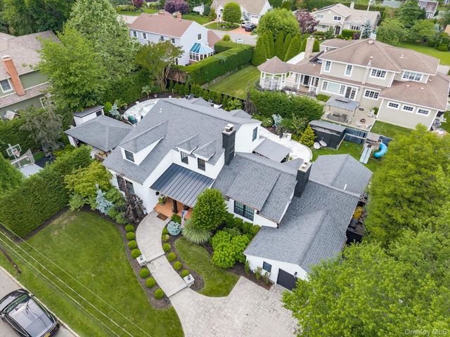 131 Fairview Road, Massapequa, NY 11758