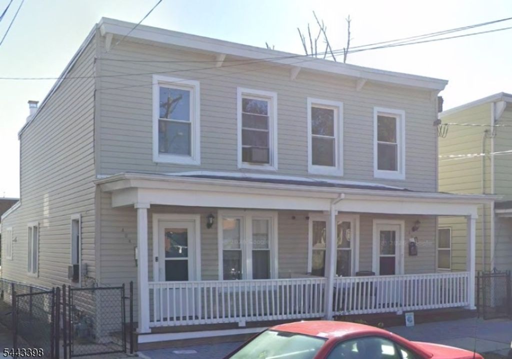 464 Division St, Perth Amboy City, NJ 08861