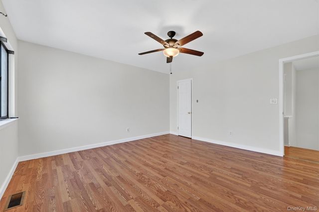 4 Aspen Court, Highland Mills, NY 10930