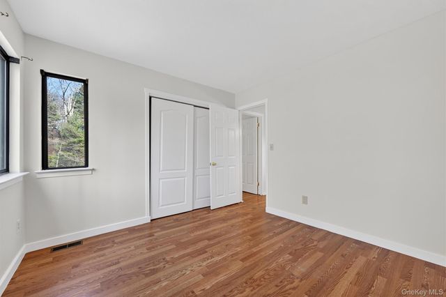 4 Aspen Court, Highland Mills, NY 10930