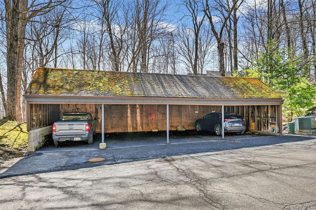 4 Aspen Court, Highland Mills, NY 10930