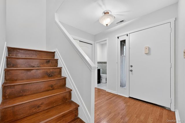 4 Aspen Court, Highland Mills, NY 10930