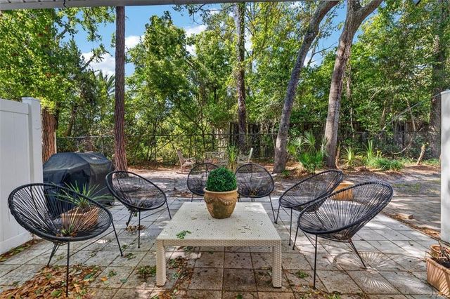 121 S Island Square Drive, St. Simons Island, GA 31522