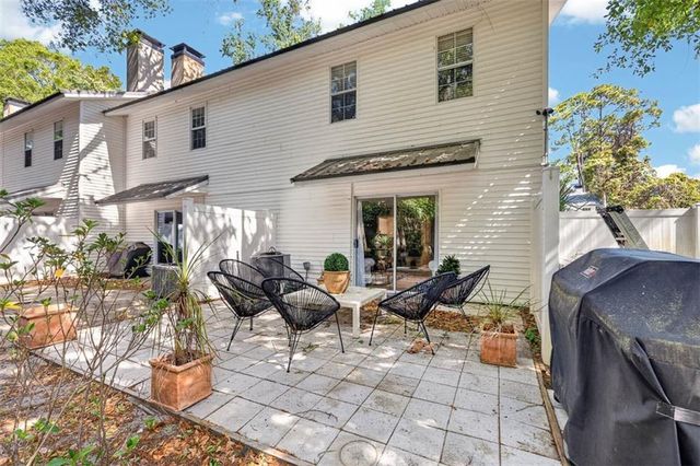 121 S Island Square Drive, St. Simons Island, GA 31522