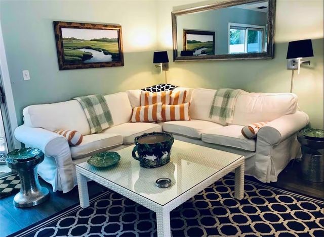 121 S Island Square Drive, St Simons Island, GA 31522