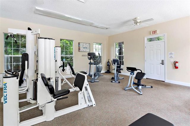 121 S Island Square Drive, St. Simons Island, GA 31522