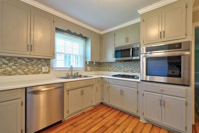 203 Bruton Place, Spartanburg, SC 29302