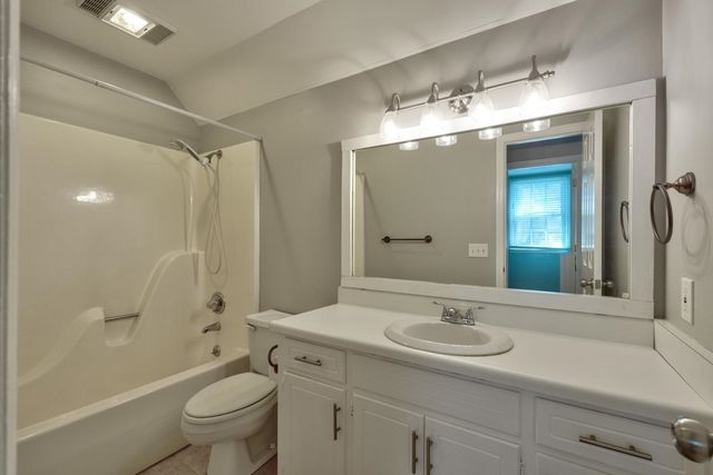 203 Bruton Place, Spartanburg, SC 29302
