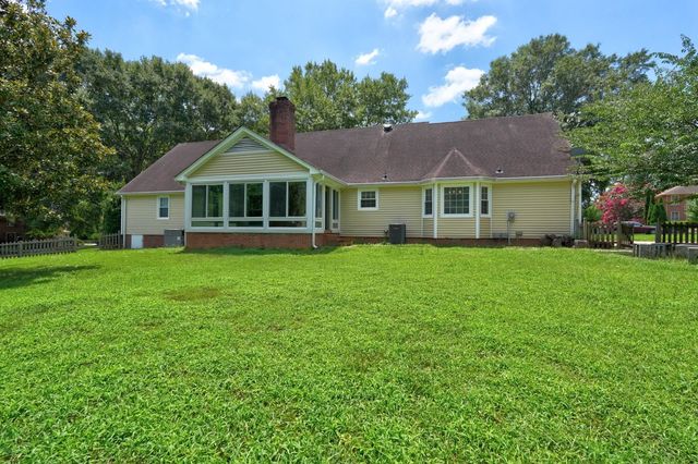 203 Bruton Place, Spartanburg, SC 29302